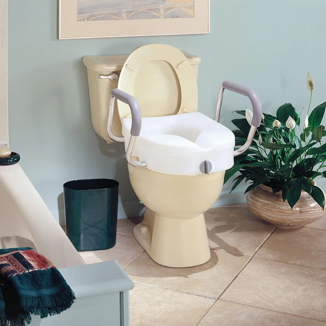 Elevated Toilet Seat with Handles: Enhancing Accessibility插图4
